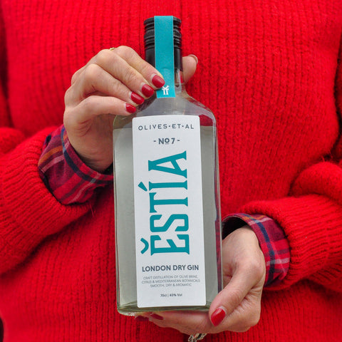 Ěstía No.7 - The Olive Brine Gin