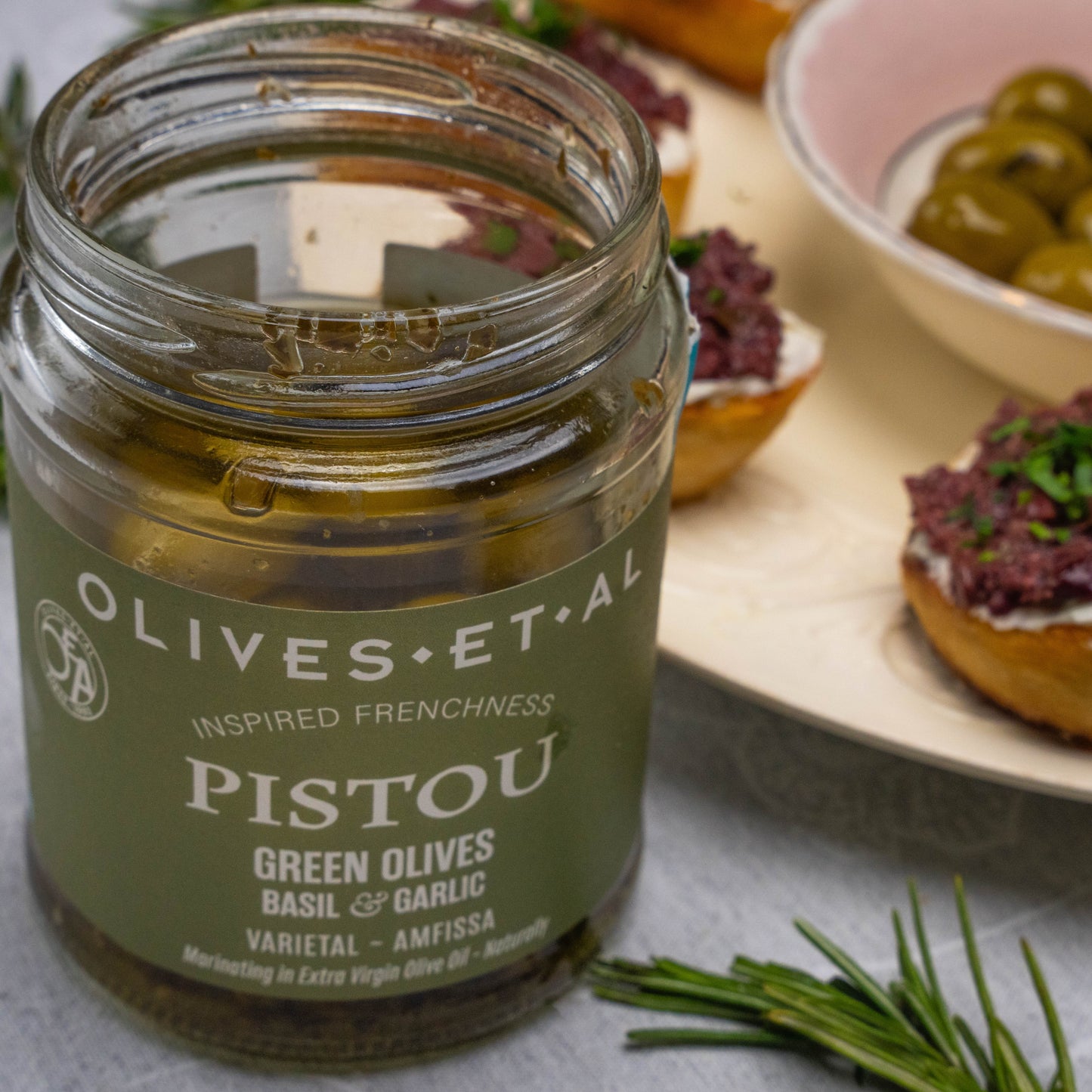 Pistou Basil & Garlic Whole Olives in Extra Virgin Olive Oil