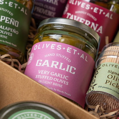 The Pitted Olive Taster Case - Garlic olives
