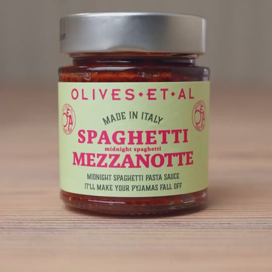 Spicy Chilli Pesto jar by Olives Et Al